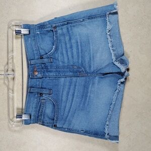 03568 Madewell lightly distressed high rise denim shorts 24